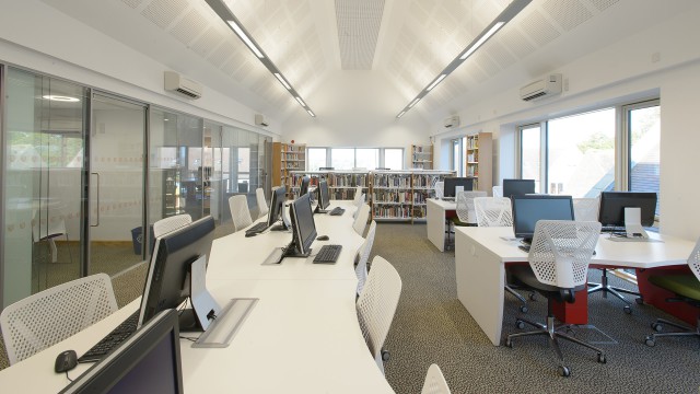 New Library and Sixth Form Study Centre 7